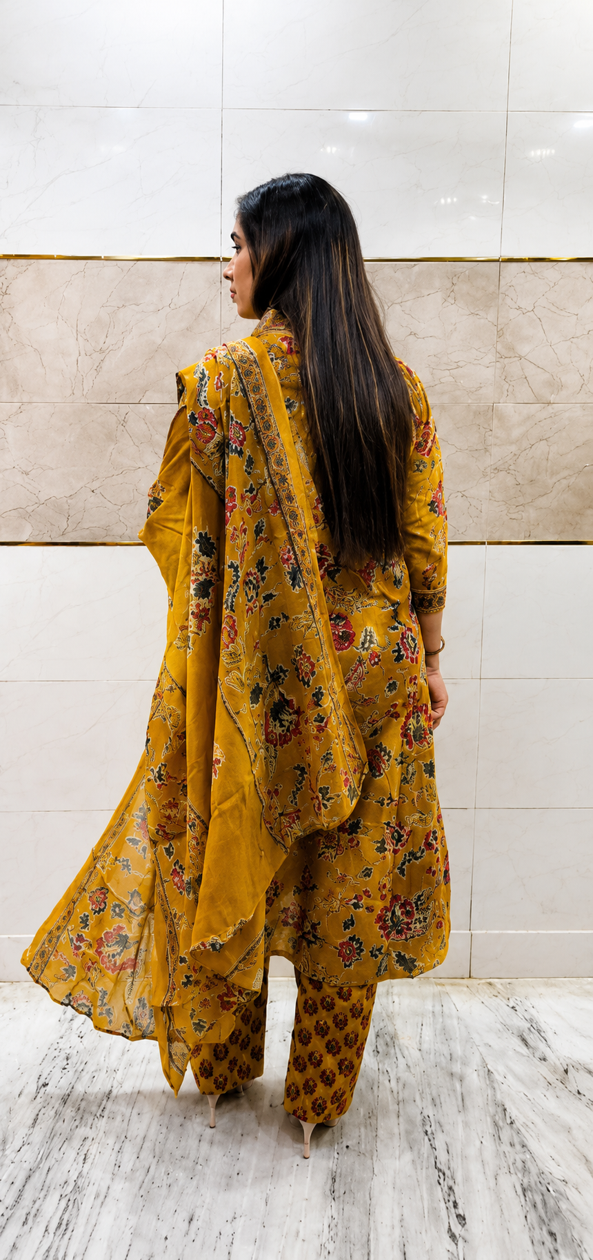 A-LINE YELLOW SUIT