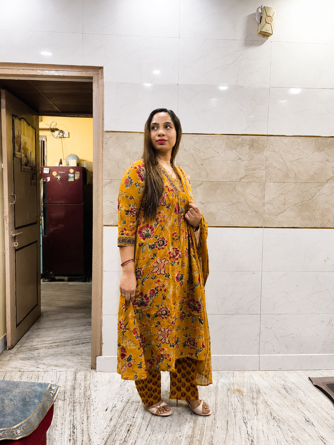 A-LINE YELLOW SUIT