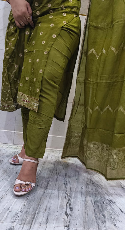 DESIGNER GREEN SUIT